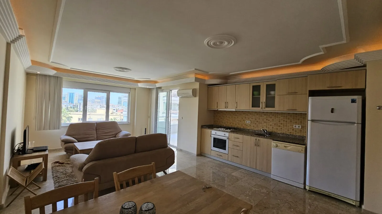 MAHMUTLAR MERKEZİNDE GENİŞ 2+1 DAİRE