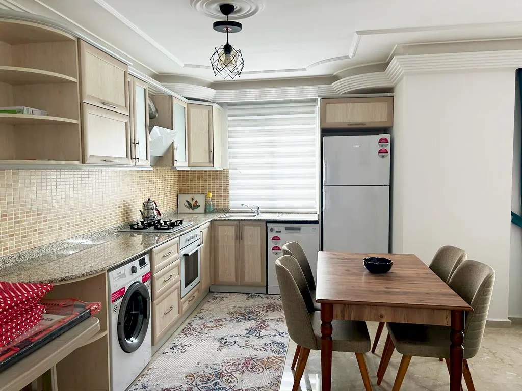 Geräumige 2+1 Wohnung im Zentrum von Mahmutlar