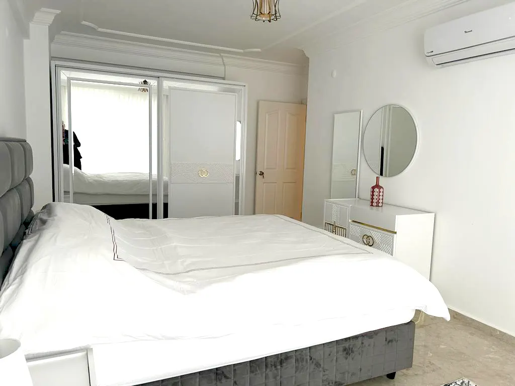 Geräumige 2+1 Wohnung im Zentrum von Mahmutlar