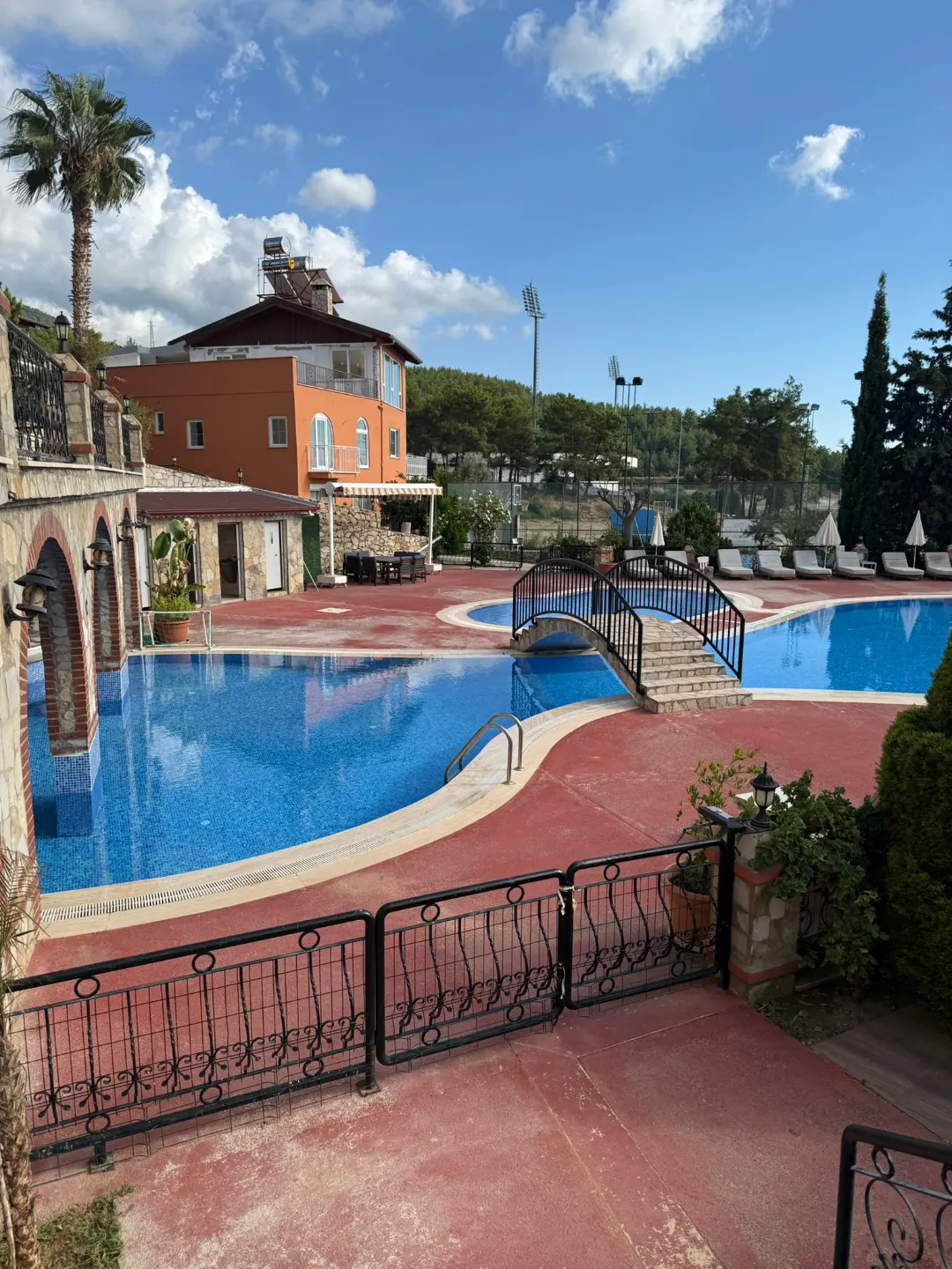 3+1 Triplex Villa in a beautifull complex in Oba, ALanya