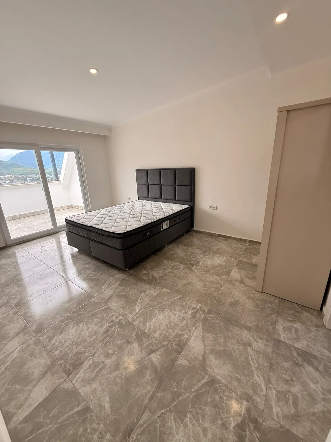 3+1 Dublex Penthouse with Seaview in Ciplakli, Alanya