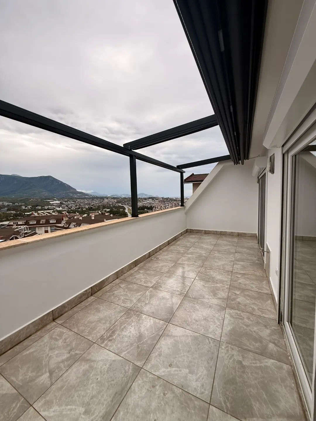 3+1 Dublex Penthouse with Seaview in Ciplakli, Alanya