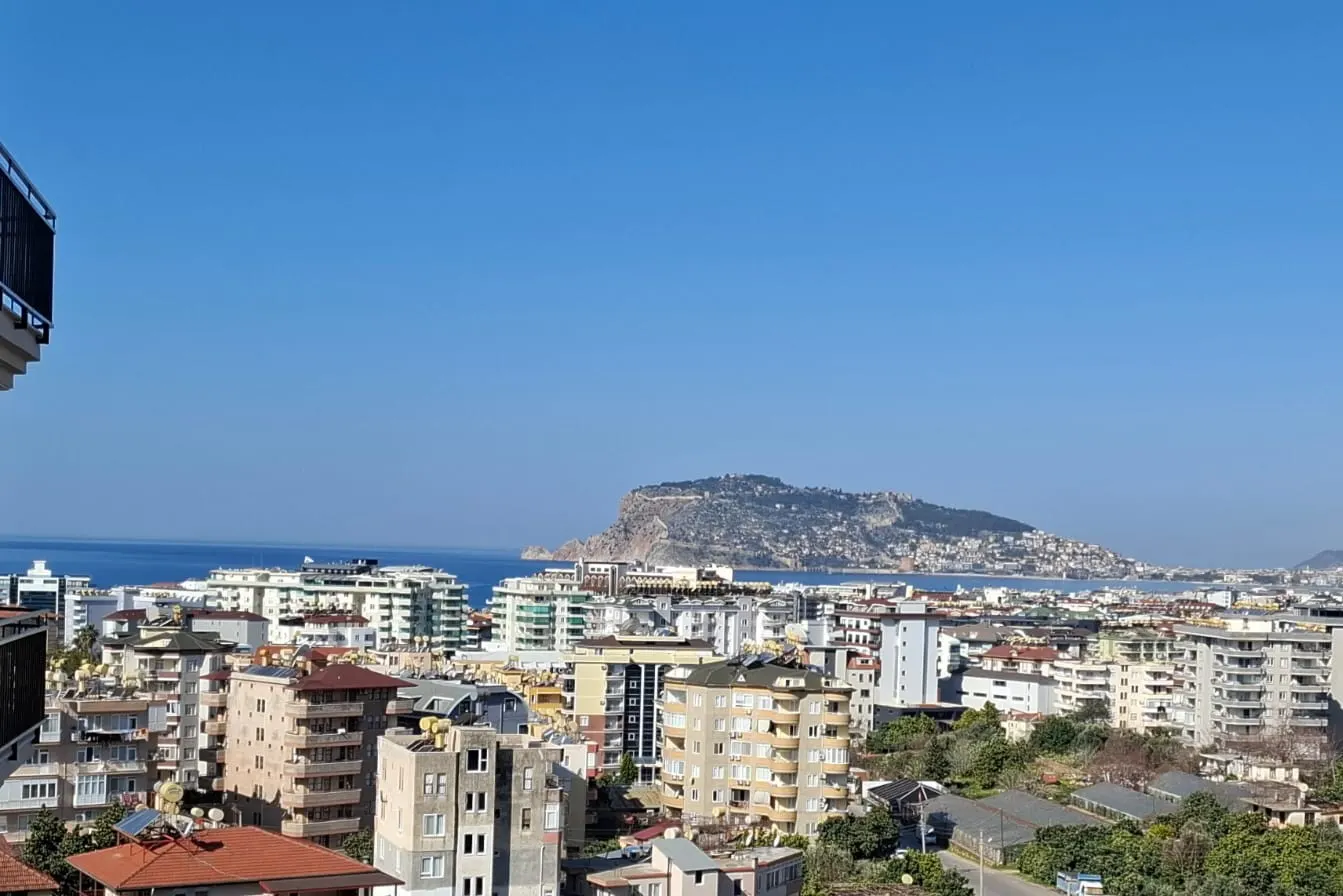 2+1 Furnished Apartment with Seaview and Castle view in Tosmur, Alanya