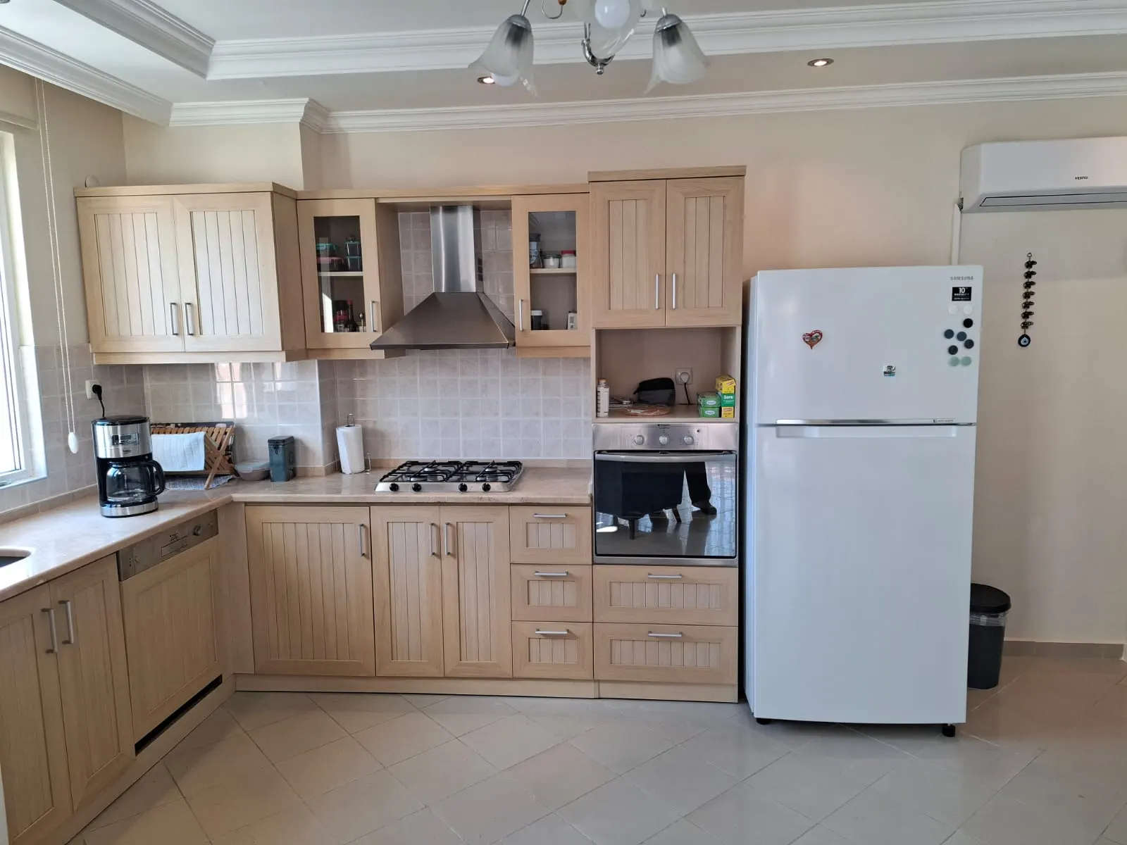 2+1 Furnished Apartment with Seaview and Castle view in Tosmur, Alanya