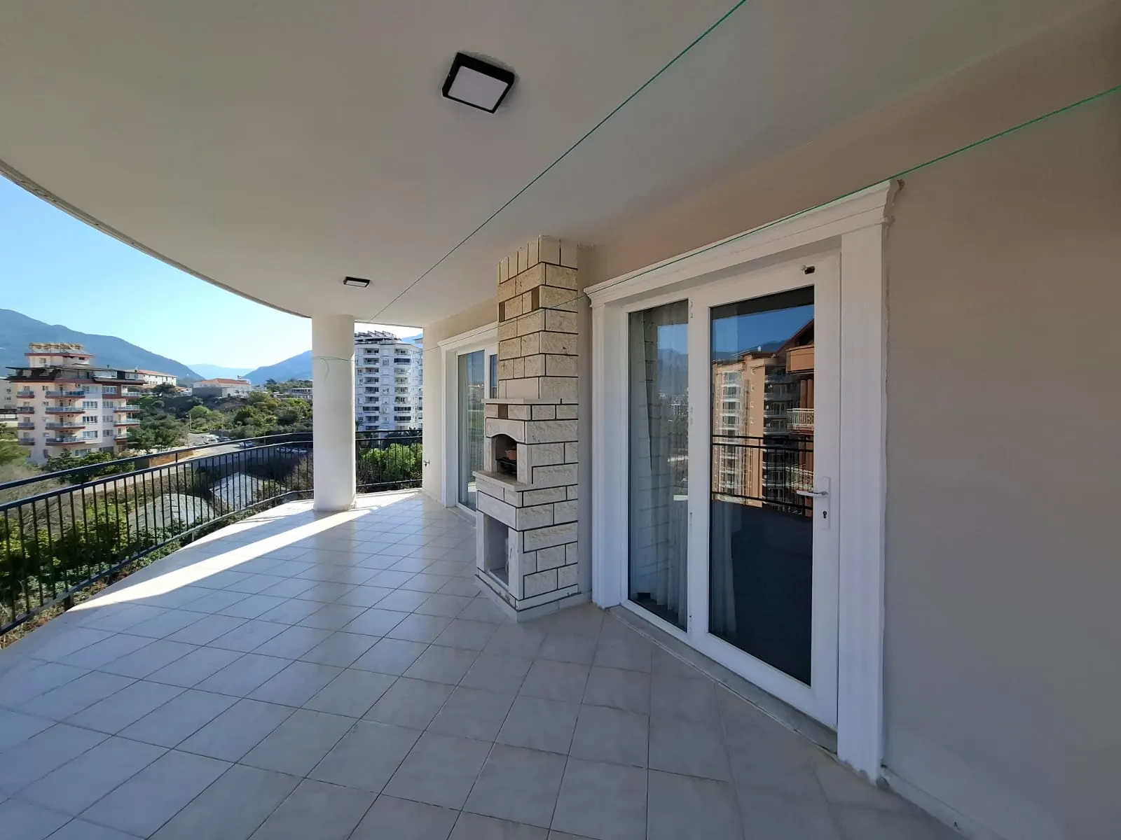2+1 Furnished Apartment with Seaview and Castle view in Tosmur, Alanya