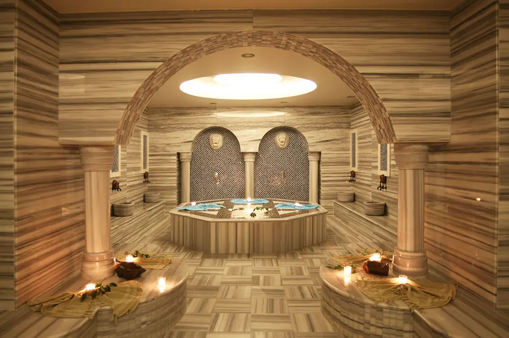 2+1 Apartment with full Seaview and Mountain View in a 5 stars Hotel Complex in Kargicak, Alanya