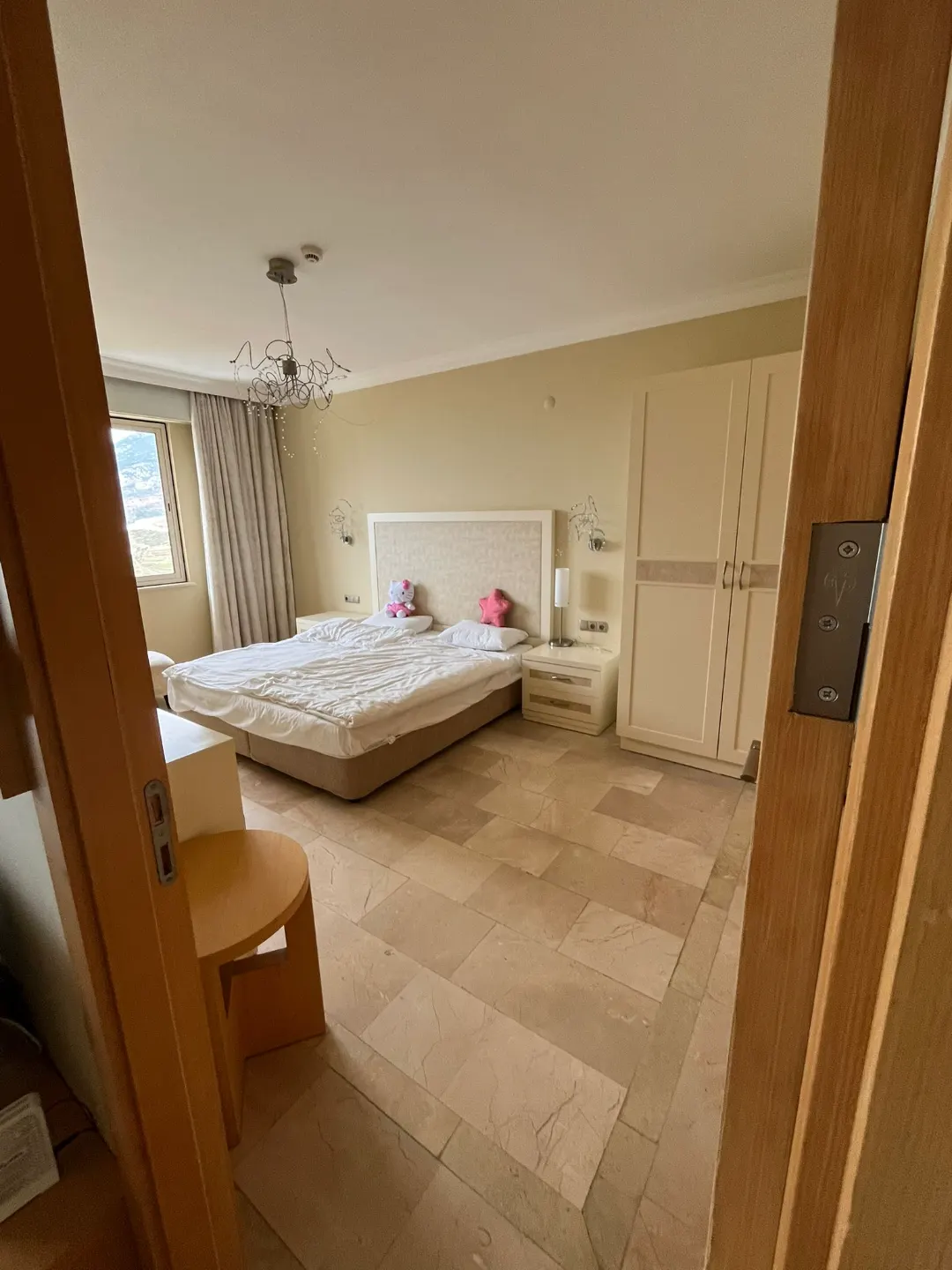 2+1 Apartment with full Seaview and Mountain View in a 5 stars Hotel Complex in Kargicak, Alanya