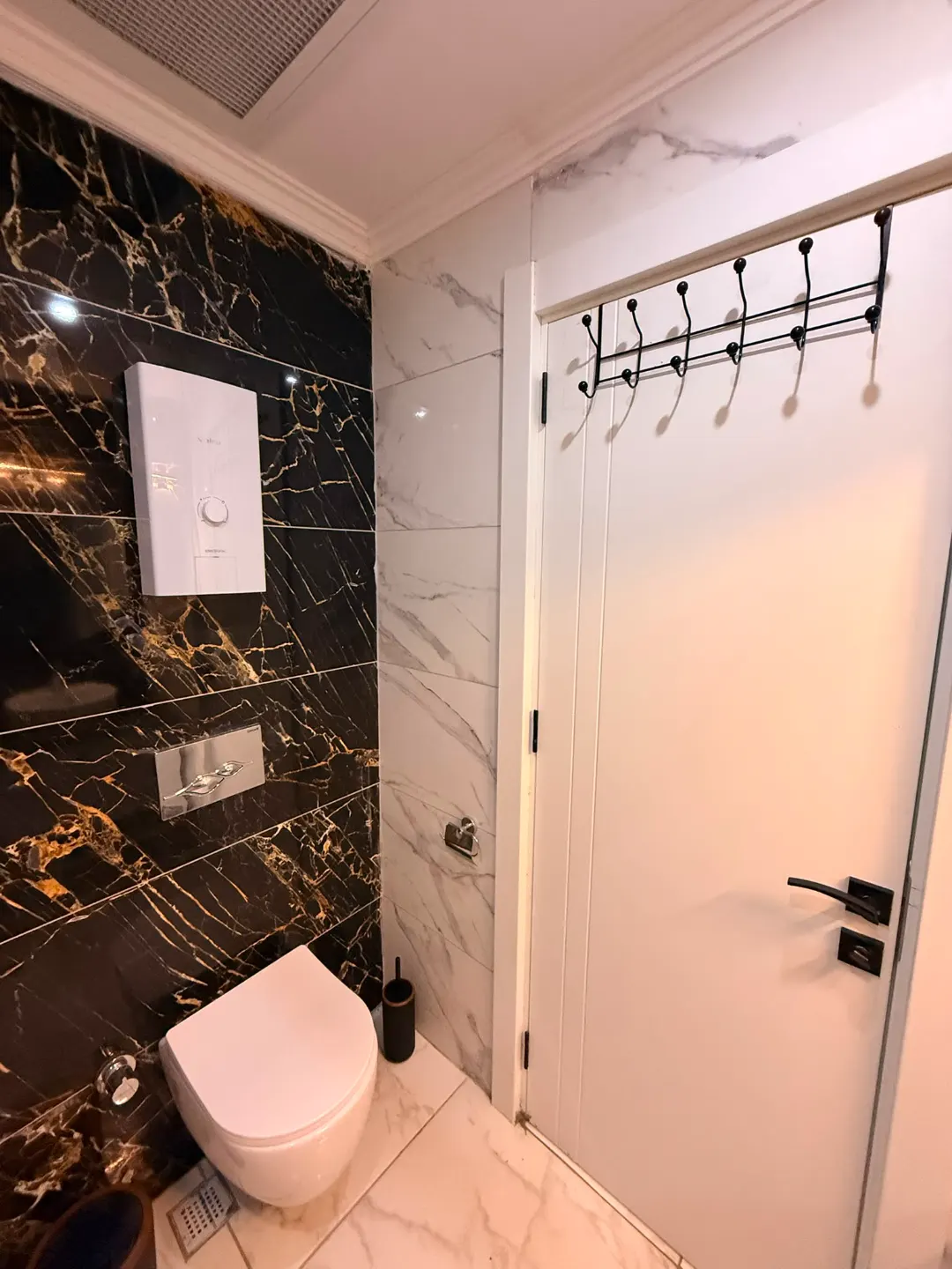 1+1 Furnished Apartment in 5 stars complex in Mahmutlar, Alanya