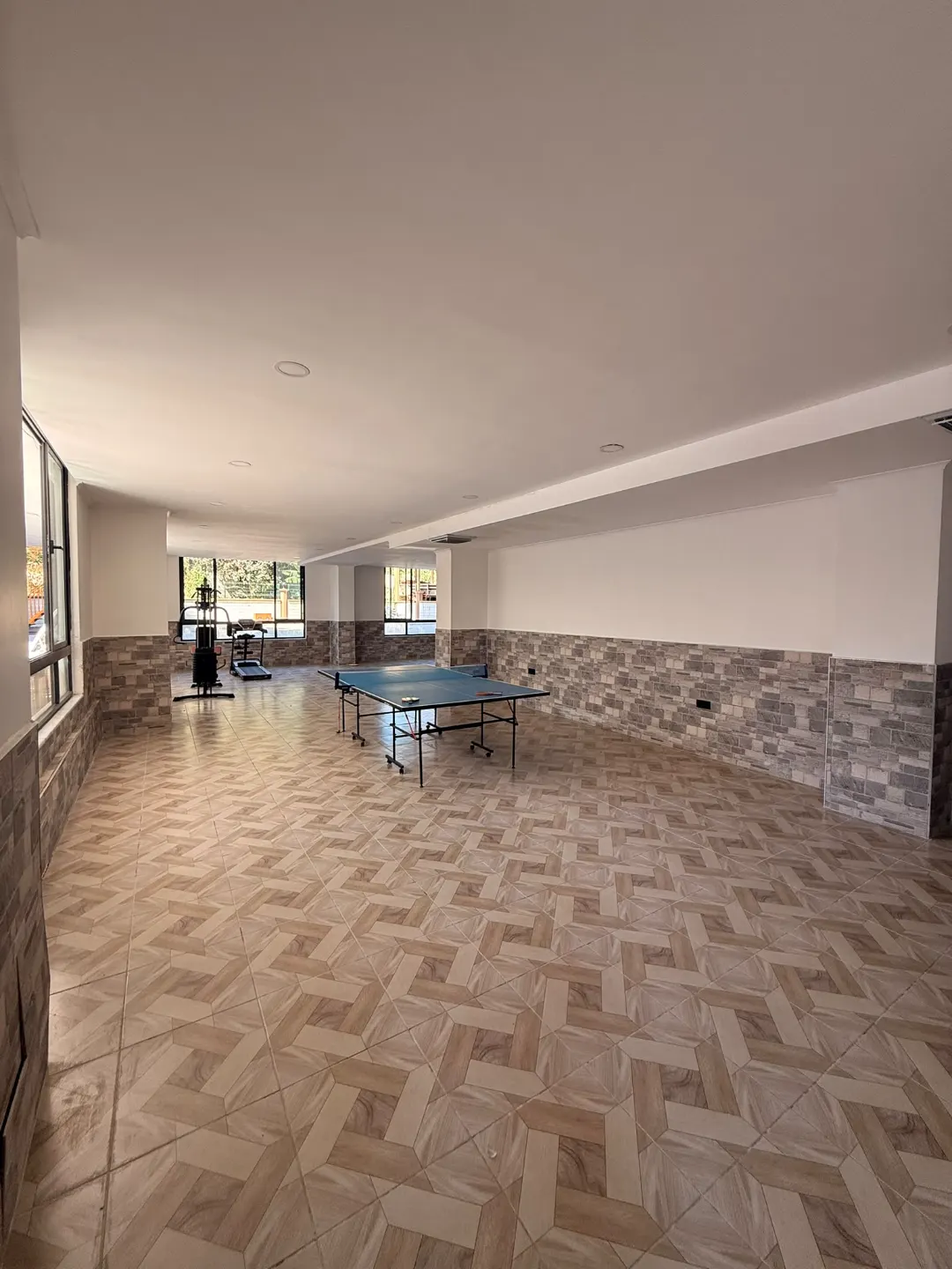 2+1 Furnished Apartment with seperate kitchen in Mahmutlar, Alanya