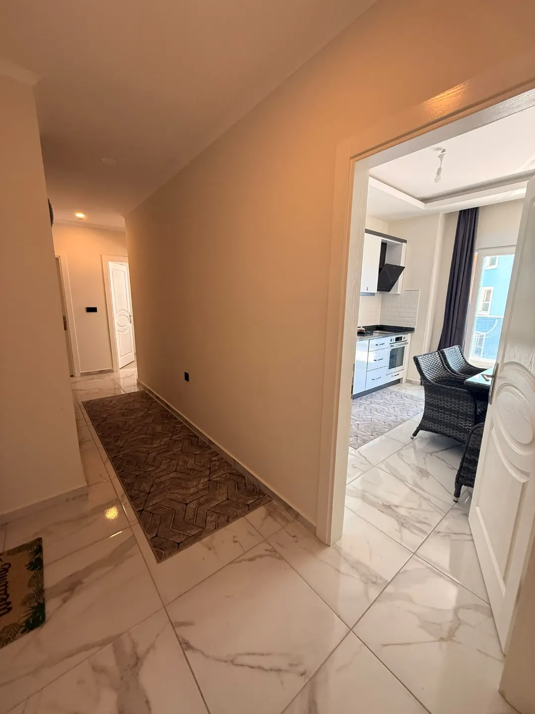 2+1 Furnished Apartment with seperate kitchen in Mahmutlar, Alanya