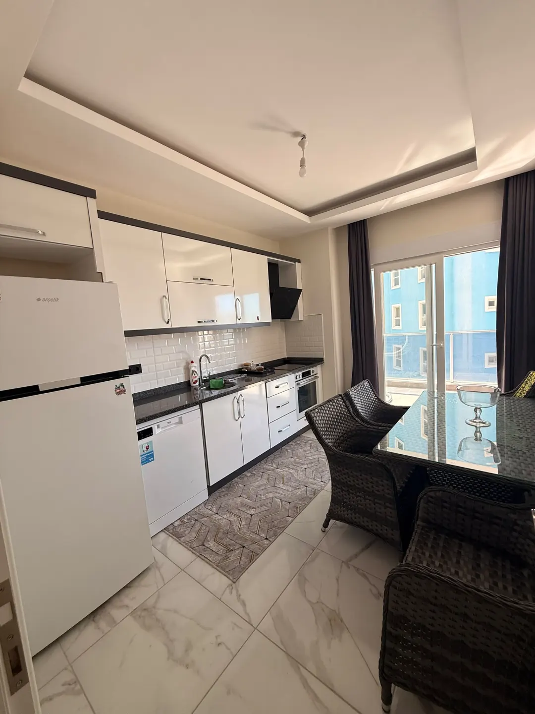 2+1 Furnished Apartment with seperate kitchen in Mahmutlar, Alanya