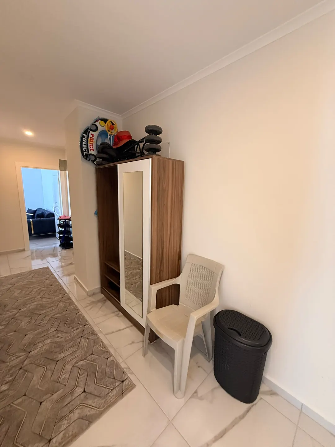 2+1 Furnished Apartment with seperate kitchen in Mahmutlar, Alanya