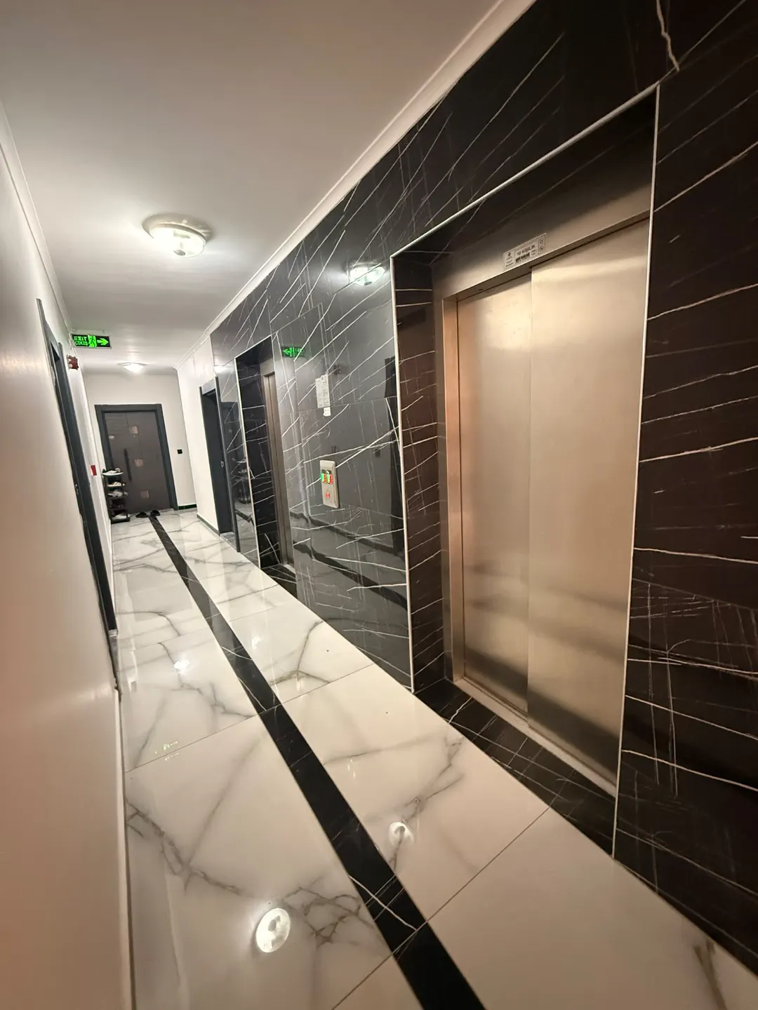 2+1 Furnished Apartment with seperate kitchen in Mahmutlar, Alanya
