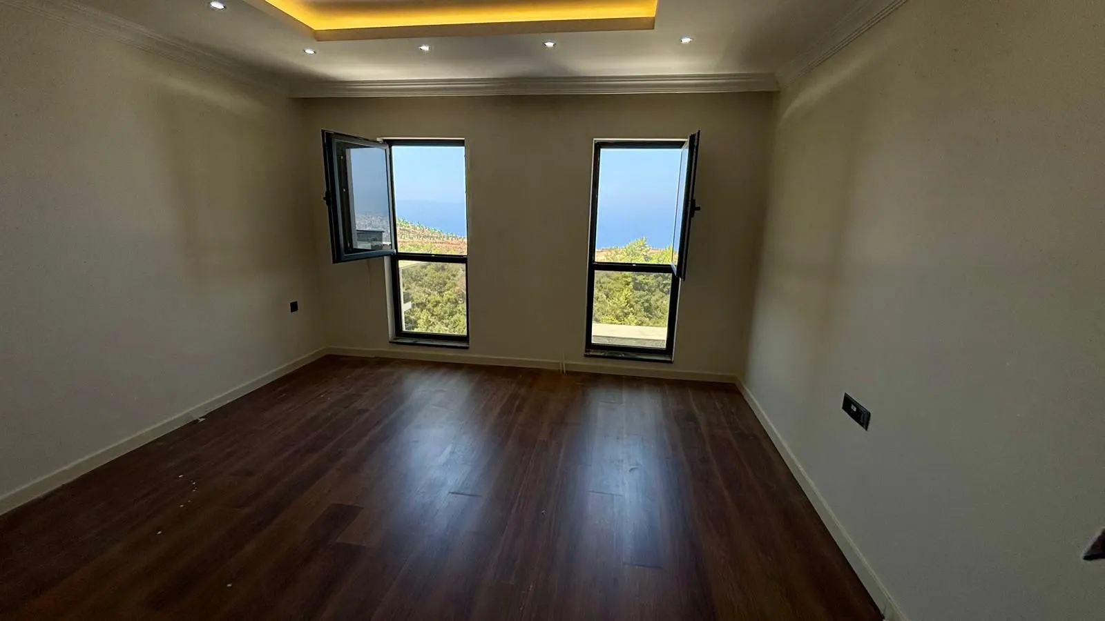 Luxury 1+1 Apartment with Panorama Seaview in Olymp City, Alanya