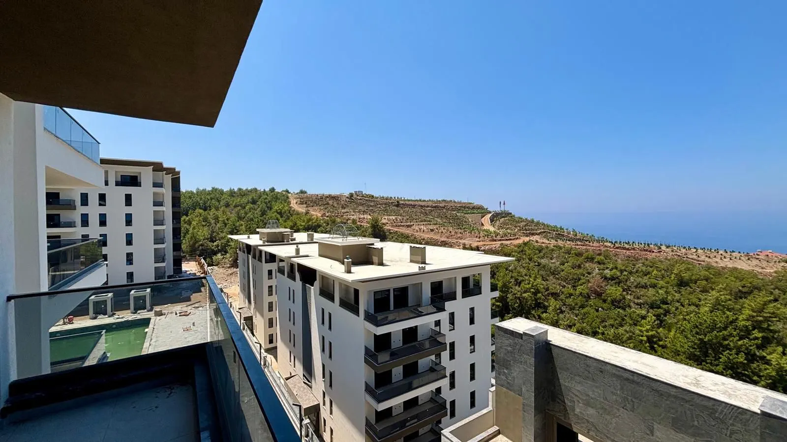 Luxury 1+1 Apartment with Panorama Seaview in Olymp City, Alanya