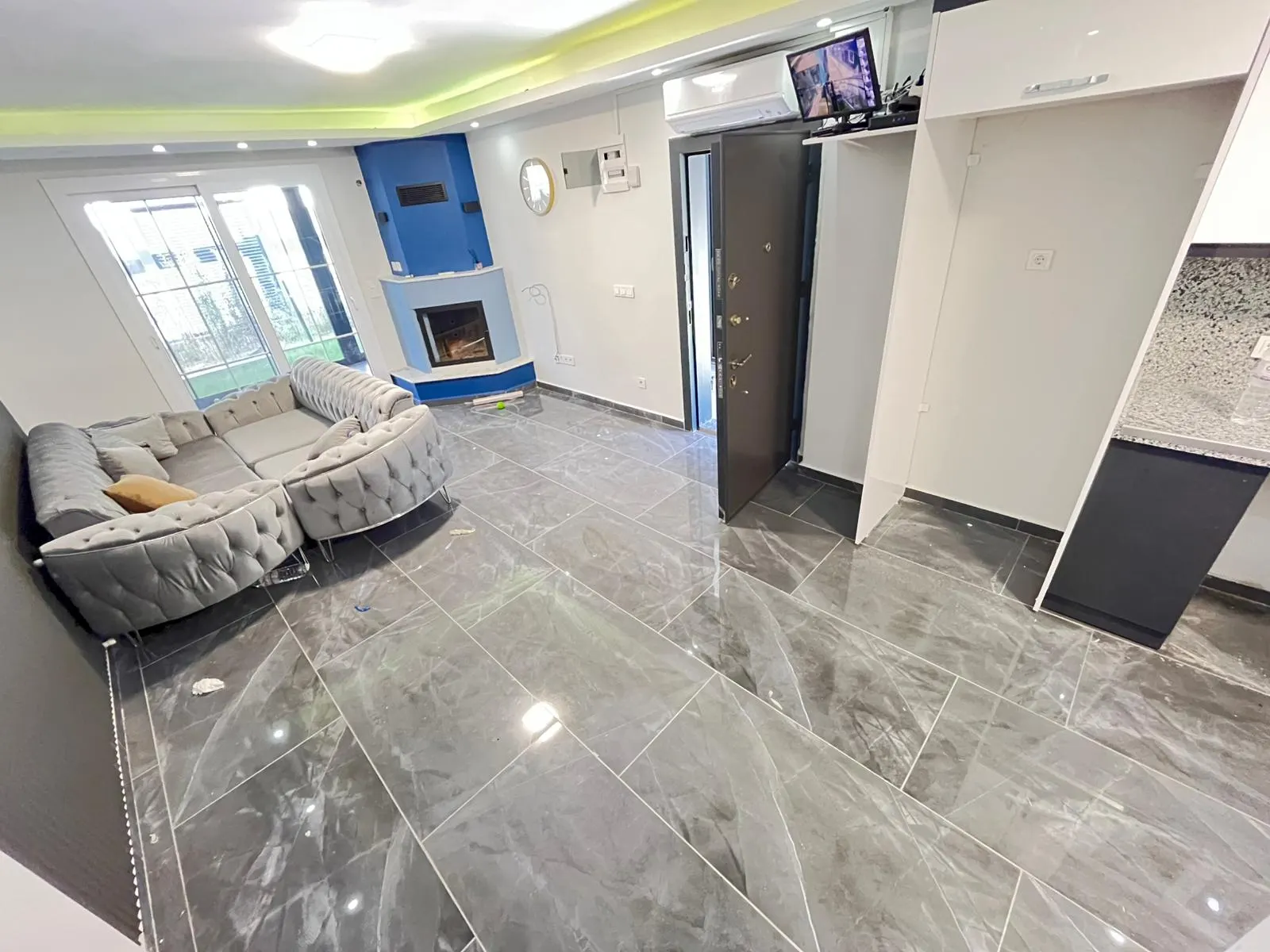 Seferihisar Payamlı’da Modern Tasarımlı, Güvenlikli 3+1 Müstakil Villa!