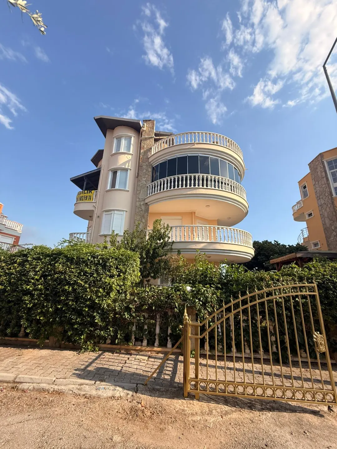 3+1 Dublex Penthouse with full Seaview and Castle View 50 m from the beach in Kestel, Alanya