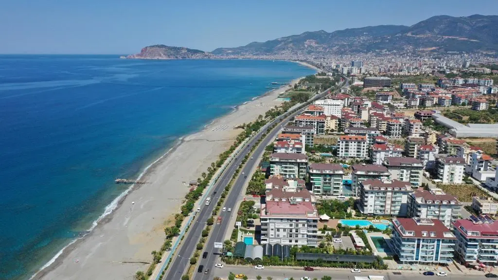 2+1 Apartment at 1. Sealine in Kestel, Alanya