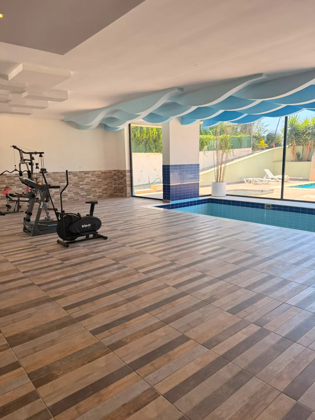 2+1 Apartment at 1. Sealine in Kestel, Alanya