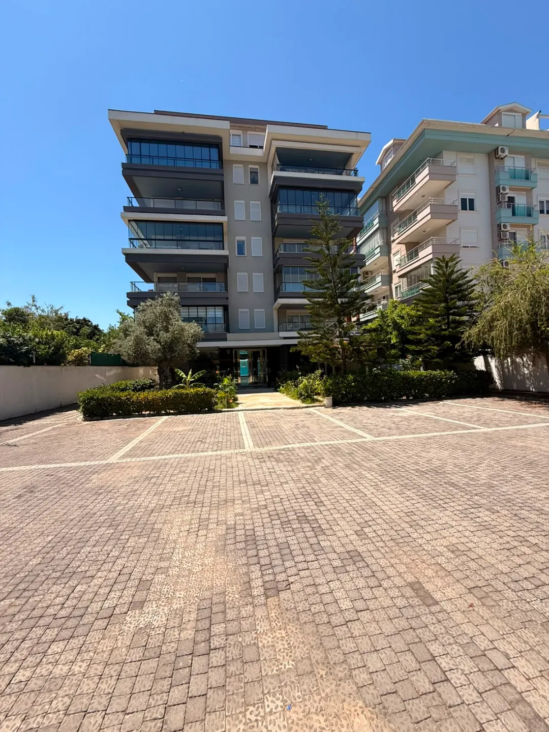 2+1 Apartment at 1. Sealine in Kestel, Alanya