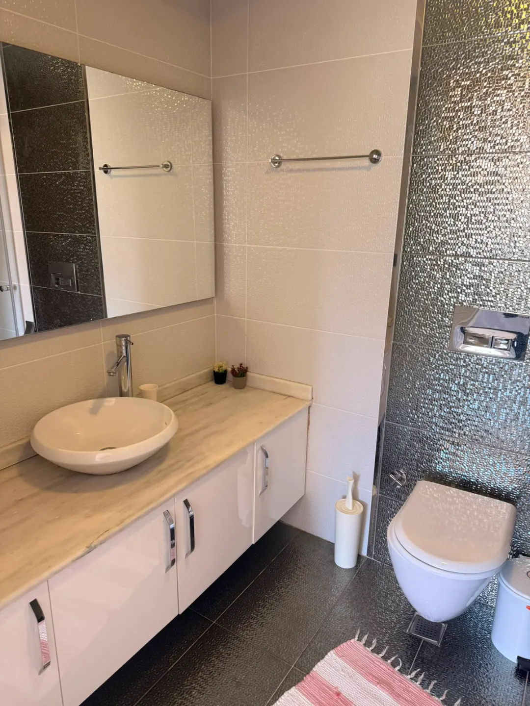 2+1 Apartment at 1. Sealine in Kestel, Alanya