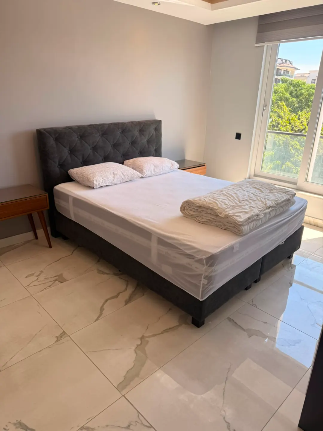 2+1 Apartment at 1. Sealine in Kestel, Alanya