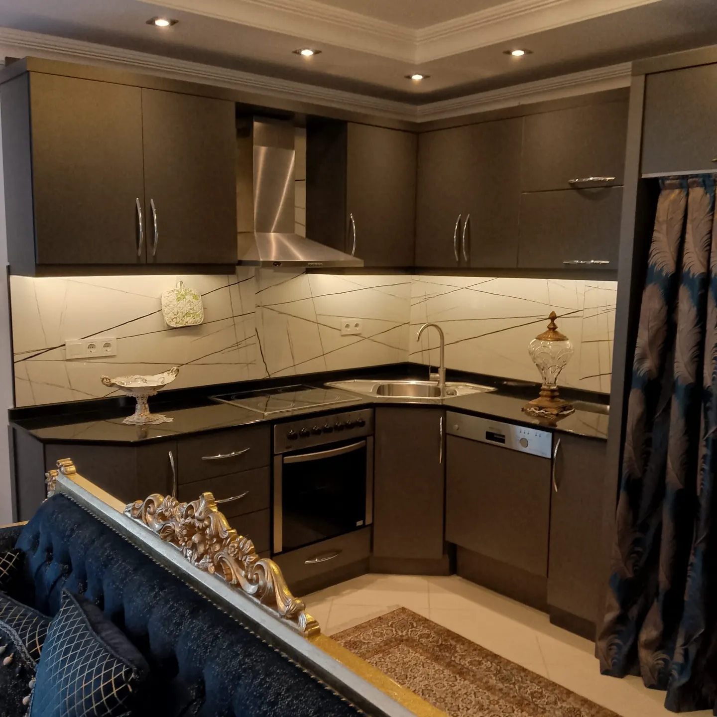 7+2 detached Villa with Seaview in Kargicak, Alanya