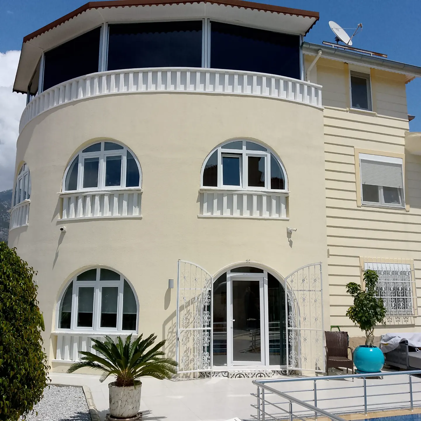 7+2 detached Villa with Seaview in Kargicak, Alanya