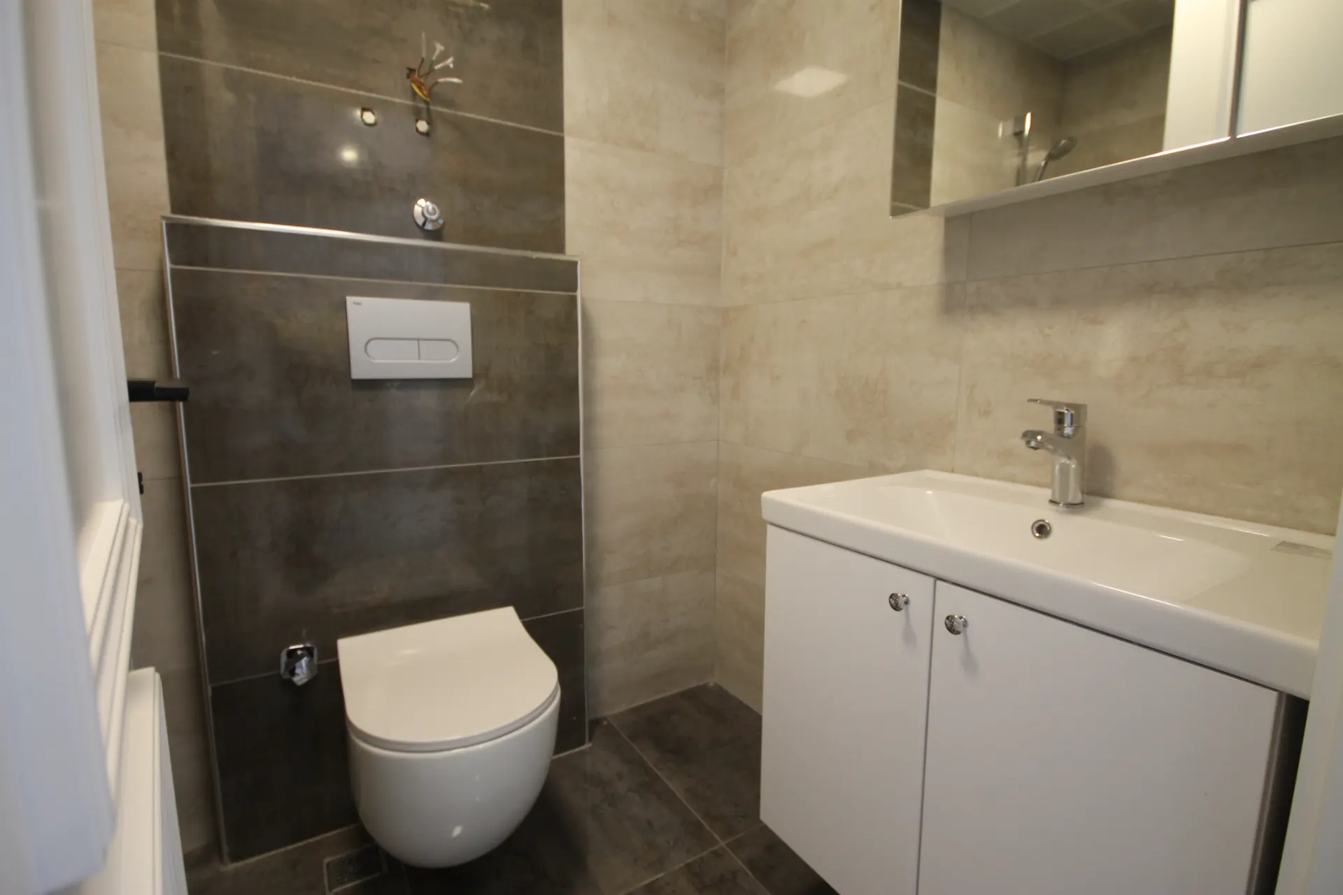 KLEOPATRA PLAJINA 400 METRE SIFIR 2+1 DAİRE