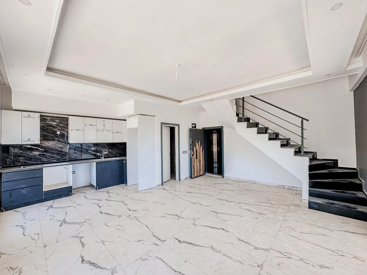 2+1 Dubleks Penthouse, Kestel, Alanya