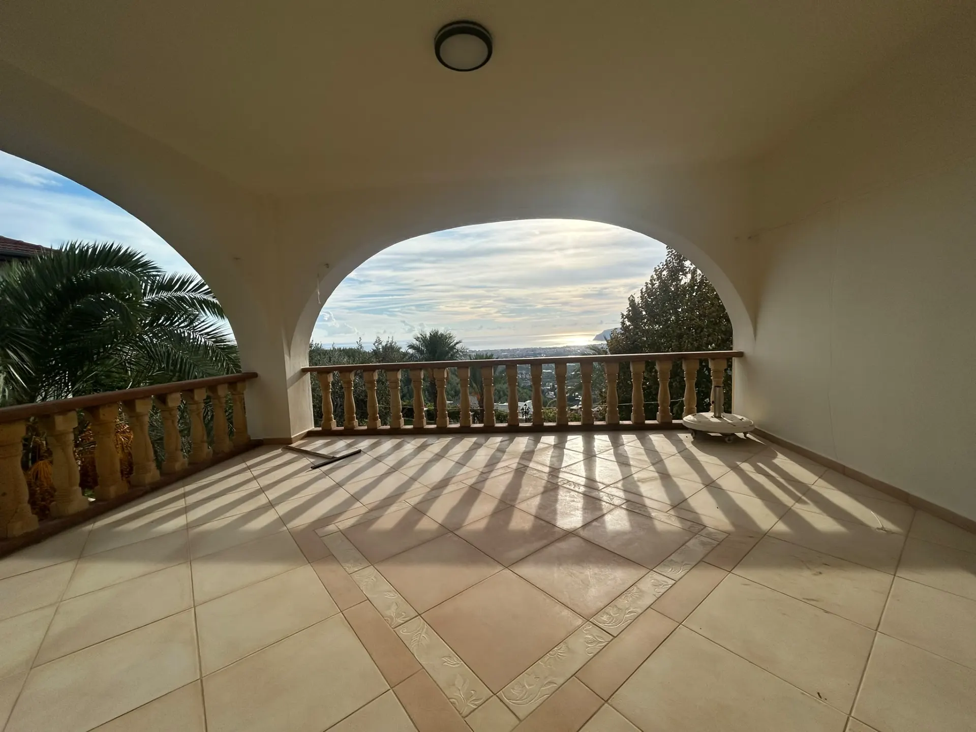 ALANYA OBA KIZILCAŞEHİR'DE MÜSTAKİL MANZARALI 5+1 KİRALIK VİLLA
