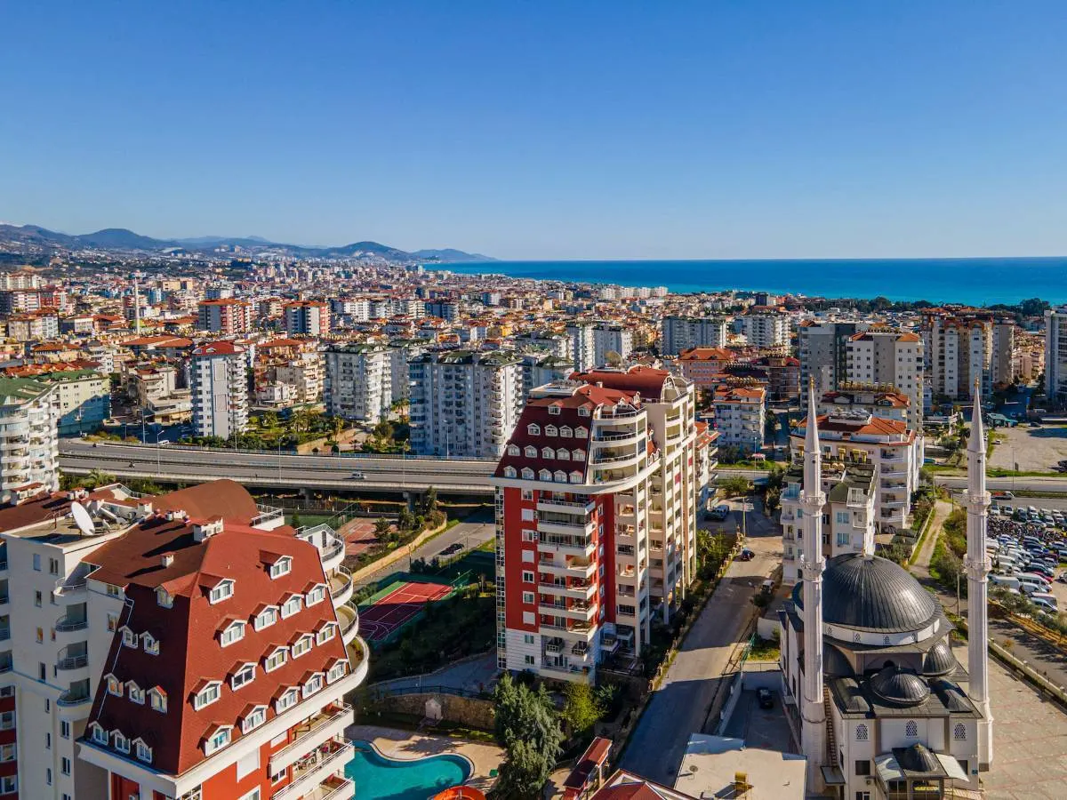 ALANYA CİKCİLLİ'DE FUL AKTİVİTELİ SİTE İÇERİSİNDE KİRALIK 4+1
