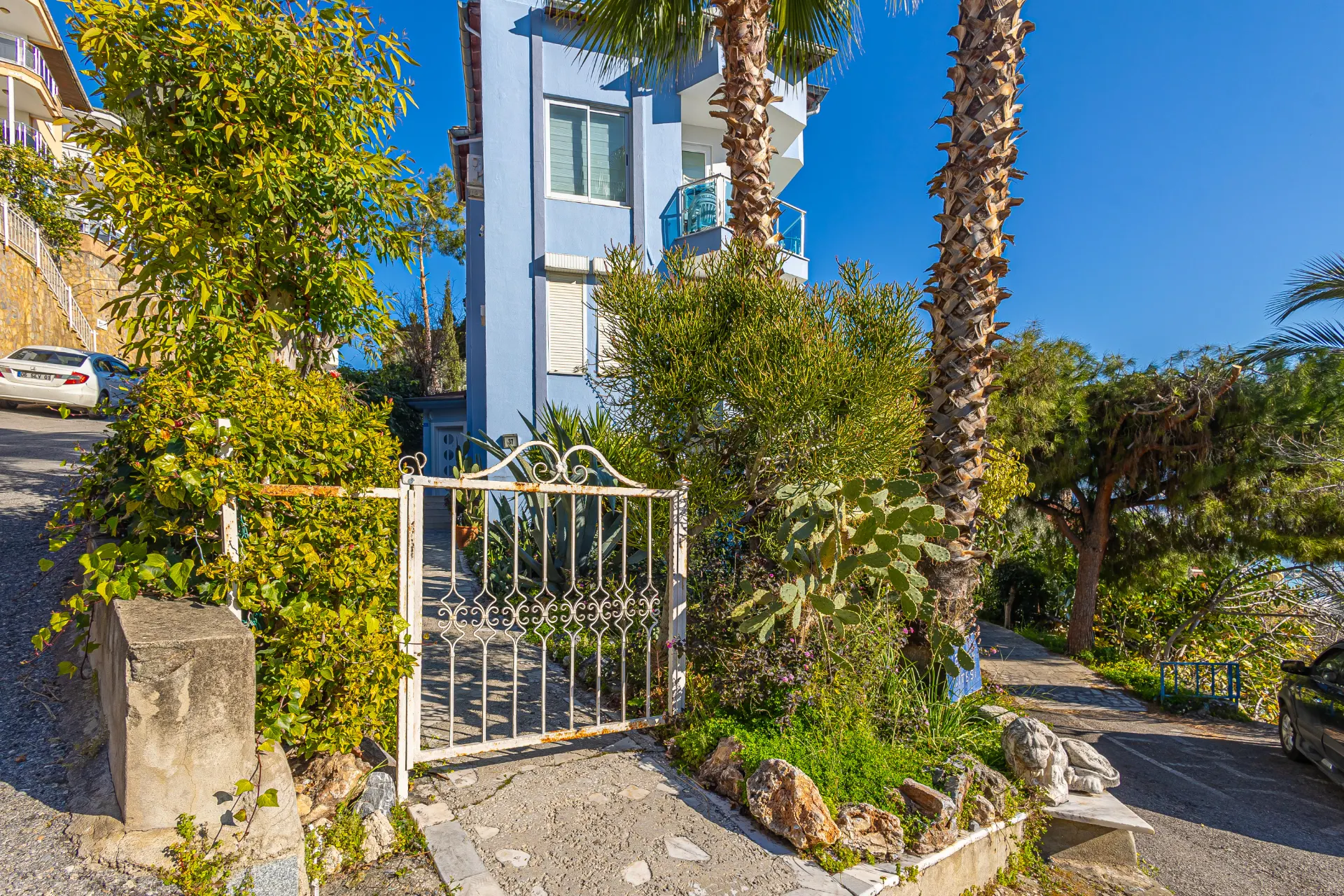 Alanya Kalesi'nde Satılık 1+1 Daire Deniz Manzaralı