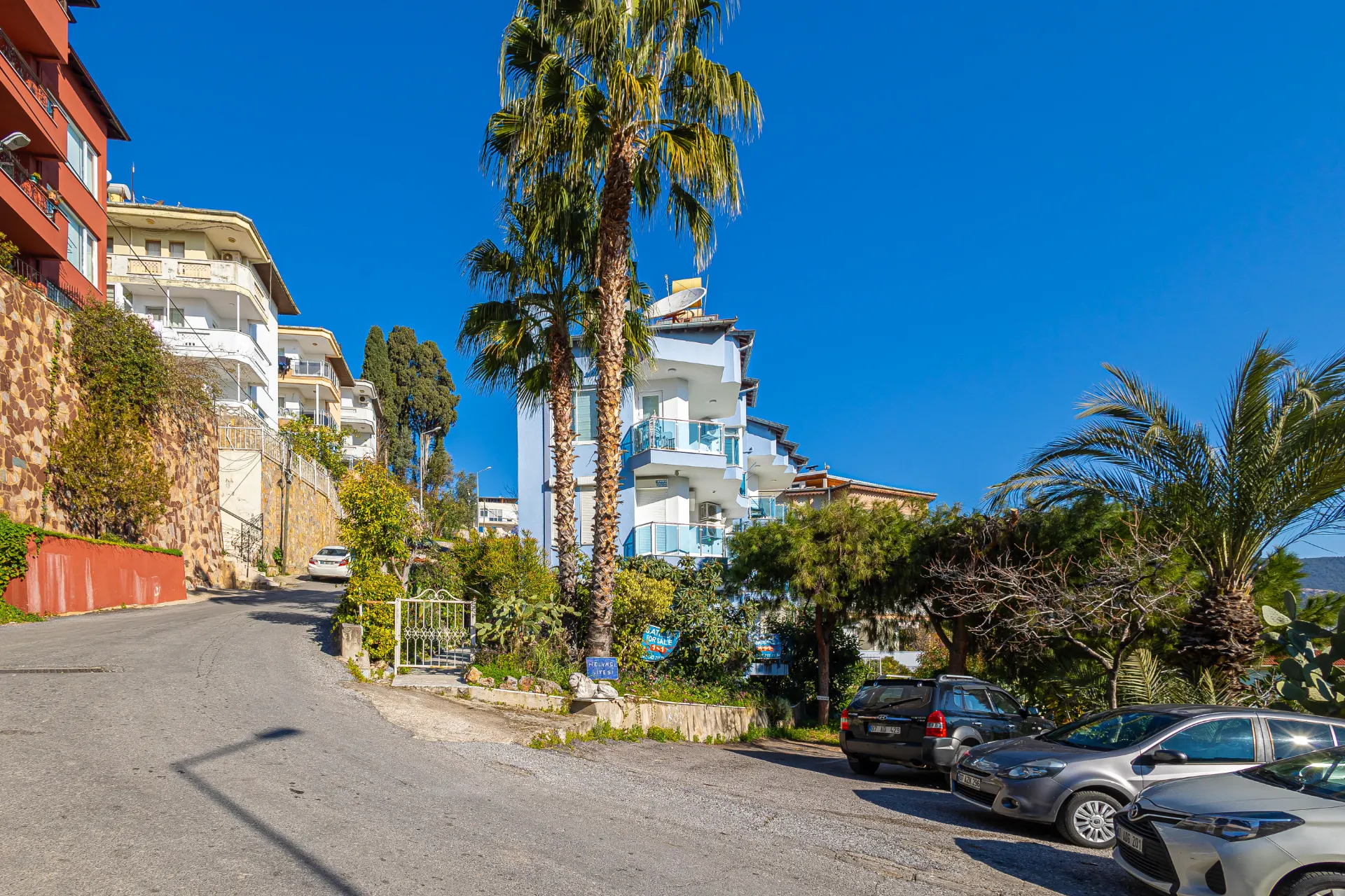 Alanya Kalesi'nde Satılık 1+1 Daire Deniz Manzaralı