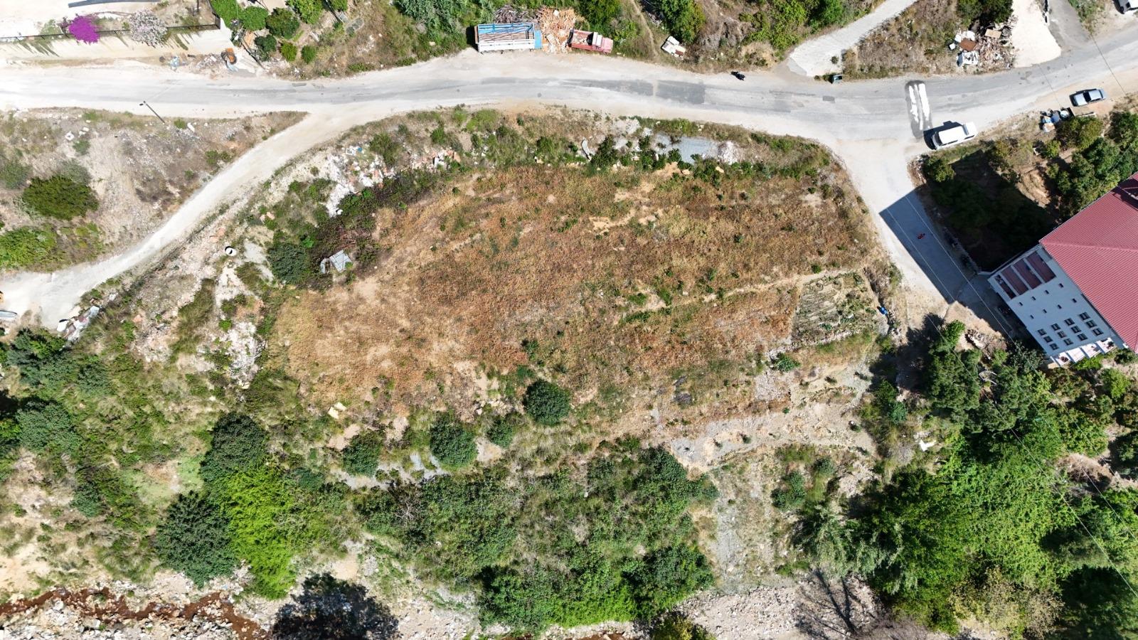 ANTALYA ALANYA BEKTAŞ'TA SATILIK 1.219 M2 VİLLA İMARLI ARSA