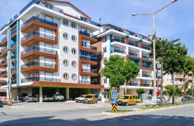 3 rooms maisonette for sale in the city center of Alanya.