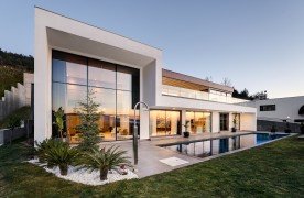 Luxuriöse 4+1 Villa mit Meerblick zum Verkauf in Alanya.