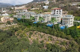 Luxuriöse Wohnungen und Villen zum Verkauf in Alanya, Kestel