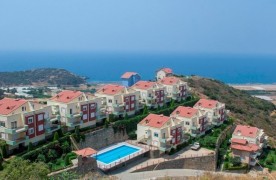 Apartment with sea view for sale in Gazipasa, Antalya.