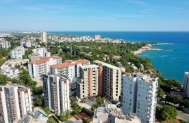 Luxurious seafront residential complex in Antalya.