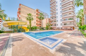 Alanya 3+1 Wohnung zu verkaufen 400m vom Strand entfernt