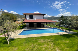 For Sale 3+1 Detached Villa with Pool in Gazipasa, Alanya