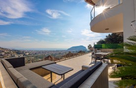 Freistehende Villa zu verkaufen in Alanya Tepe